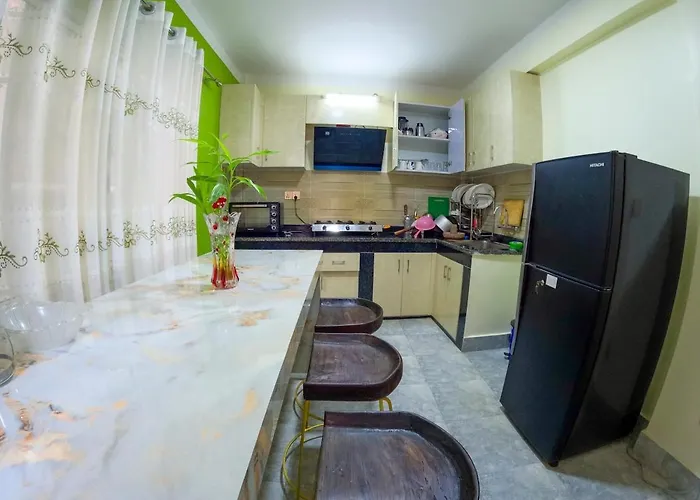 Everestairbnb 3bhk Family In Budhanilkantha Apartment *